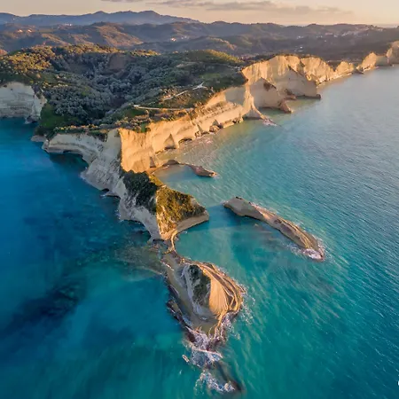 Apartahotel Blue Dream Velonádes